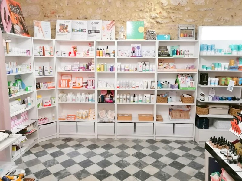 Attività commerciale in Vendita a Massa, 35'000&euro;, 40 m²