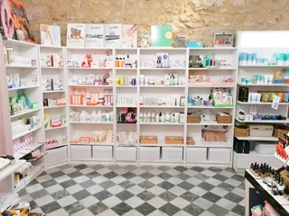 Attività commerciale in Vendita a Massa, 35'000€, 40 m²