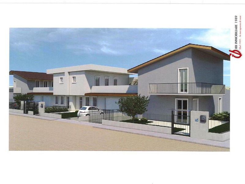 Villa in Vendita a Villafranca di Verona, 210'000€, 950 m²
