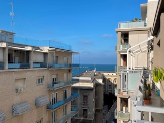 Appartamento in Vendita a Bari, 545'000&euro;, 220 m²