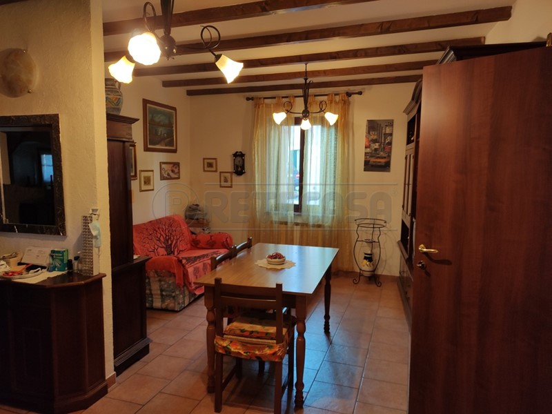 Casa Indipendente in Vendita a Flaibano, 395'000€, 466 m²