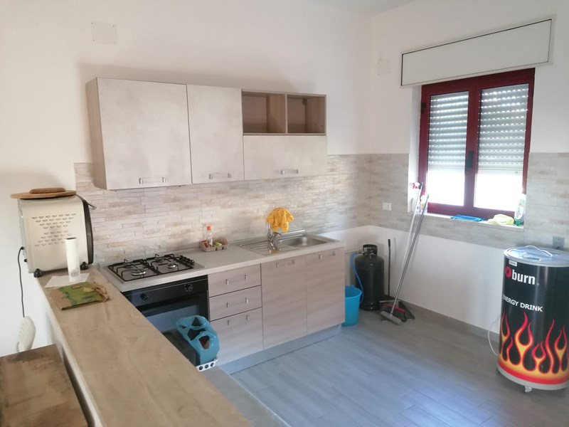 Casa Indipendente in Affitto a Taranto, zona Talsano, 350€, 100 m², arredato
