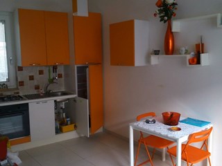 Bilocale in Vendita a Rionero in Vulture, zona CENTRO, 70'000€, 66 m², arredato