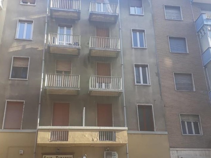 Quadrilocale in Vendita a Torino, zona Borgo Filadelfia, 64'500&euro;, 86 m², arredato