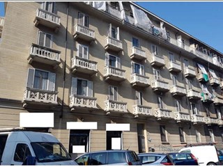 Appartamento in Vendita a Torino, zona Barriera Di Milano, 17'000&euro;, 43 m², arredato