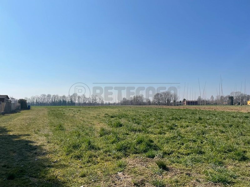 Terreno edificabile in Vendita a Villanova di Camposampiero, zona Villanova di Camposampiero, 65'000€, 1100 m²