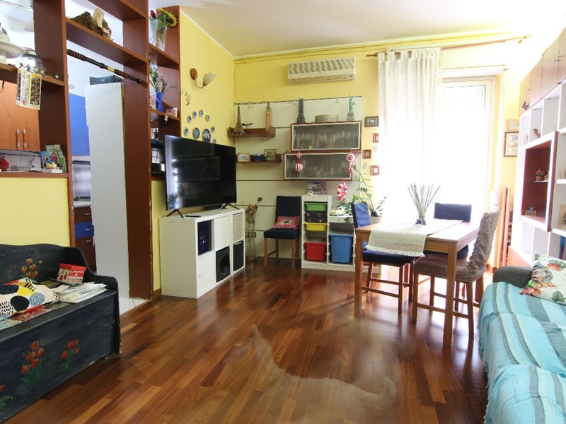 Trilocale in Vendita a Siracusa, zona Piazza della Vittoria, 88'000&euro;, 75 m²