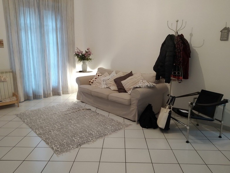 Trilocale in Vendita a Valverde, zona centrale, 100'000€, 86 m²