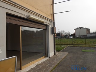 Laboratorio in Affitto a Carpi, 600€, 80 m²