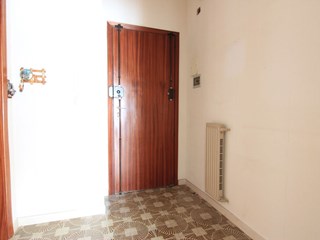 Appartamento in Vendita a Siracusa, zona viale Tica, 105'000&euro;, 144 m²