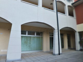 Immobile commerciale in Affitto a Montorso Vicentino, 900€, 206 m²