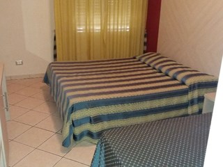 Immobile commerciale in Affitto a Montecatini Terme, 3'500€, 910 m², arredato