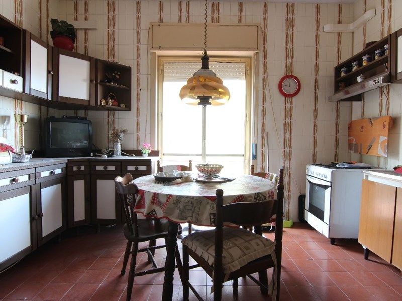 Quadrilocale in Vendita a Siracusa, zona viale Santa Panagia, 118'000&euro;, 123 m²