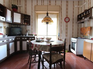 Quadrilocale in Vendita a Siracusa, zona viale Santa Panagia, 118'000&euro;, 123 m²