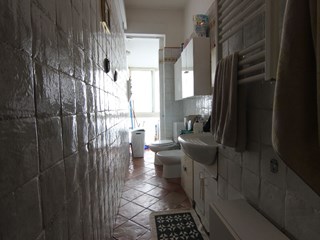 Appartamento in Vendita a Siracusa, zona Piazza della Repubblica, 180'000&euro;, 173 m²