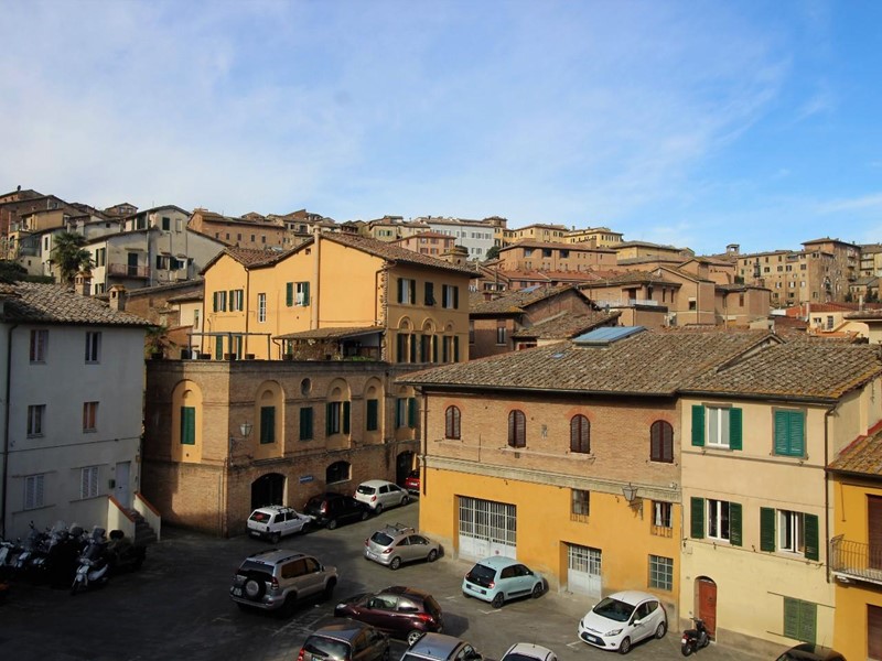 Quadrilocale in Vendita a Siena, 230'000€, 73 m²
