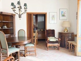 Casa Indipendente in Vendita a Empoli, zona Santa Maria a Ripa, 350'000€, 140 m², con Box
