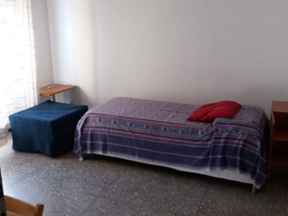 Monolocale in Affitto a Firenze, zona (ZONA RIFREDI / DALMAZIA / CAREGGI), 450€, 22 m², arredato