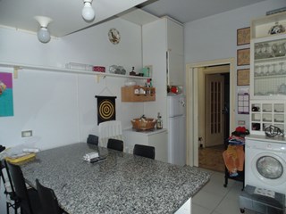 Appartamento in Vendita a Siracusa, zona viale Zecchino, 115'000&euro;, 125 m²