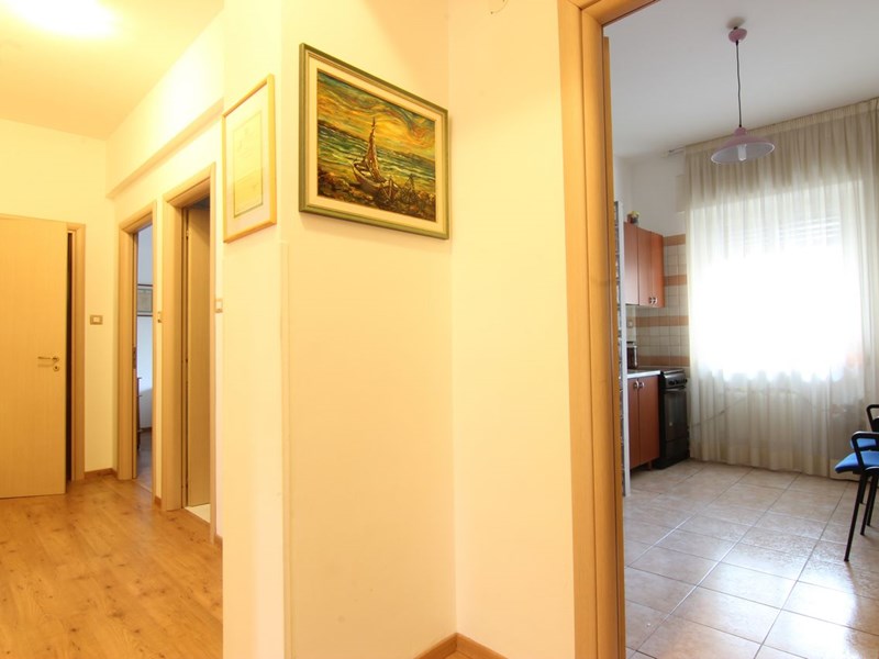 Trilocale in Vendita a Siracusa, zona viale Teracati, 98'000&euro;, 97 m²