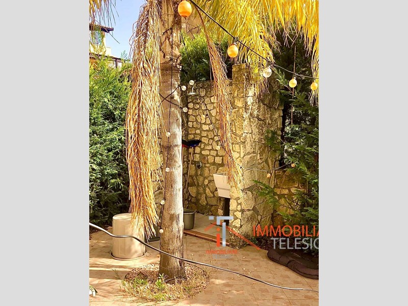 Villetta a schiera in Vendita a Sangineto, 220'000€, 170 m², arredato
