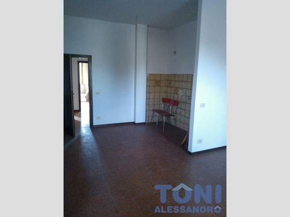 Appartamento in Vendita a Empoli, 330'000€, 120 m², con Box