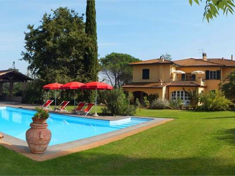 Villa in Vendita a Fauglia, 1'250'000€, 600 m²