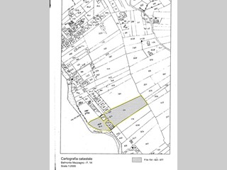 Terreno edificabile in Vendita a Belmonte Mezzagno, 150'000€, 8000 m²