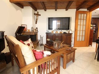 Trilocale in Vendita a Siracusa, zona Corso Gelone, 72'000&euro;, 100 m²