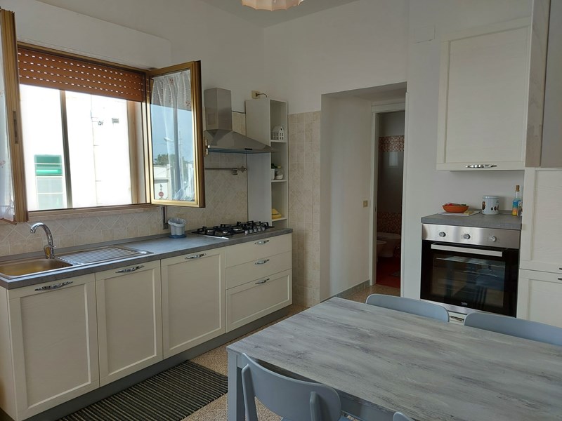 Trilocale in Affitto a Santa Cesarea Terme, zona cerfignano, 700€, 60 m², arredato