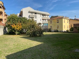 Quadrilocale in Vendita a Piacenza, zona citta, 95'000€, 65 m², arredato