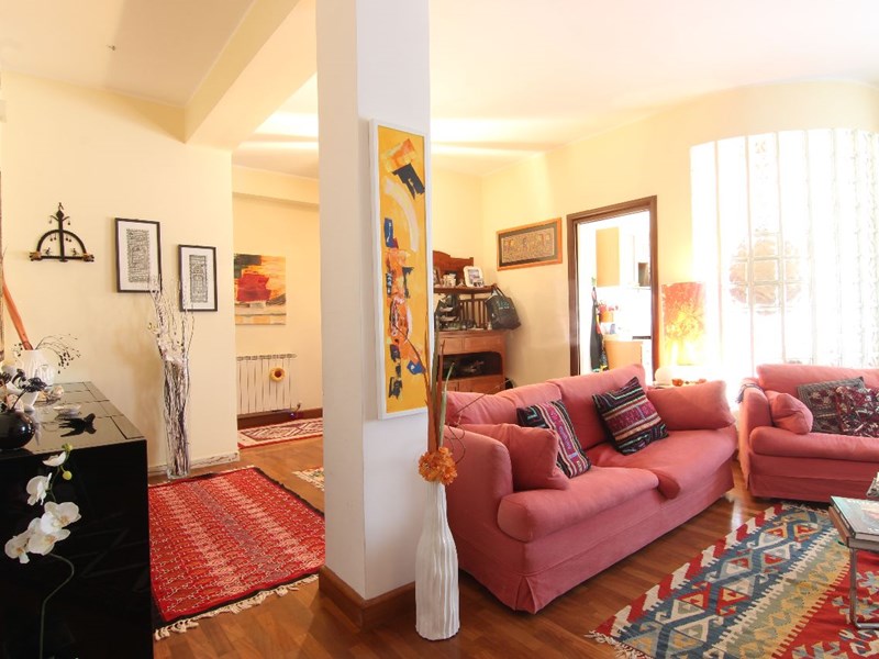 Trilocale in Vendita a Siracusa, zona viale Tunisi, 120'000&euro;, 95 m²