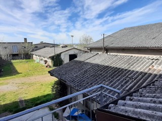 Villa in Vendita a Cadelbosco di Sopra, zona Il Cantone, 350'000€, 1000 m², con Box