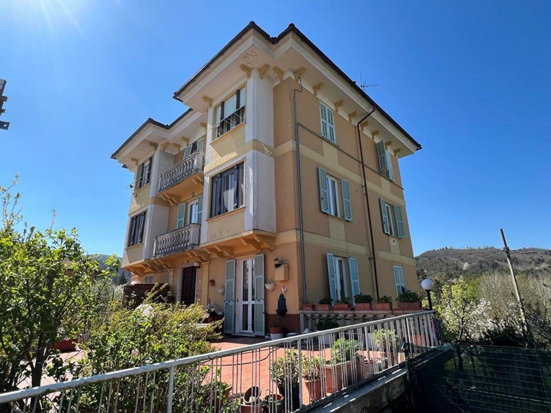 Bilocale in Vendita a Sassello, zona Palo, 63'000€, 55 m²
