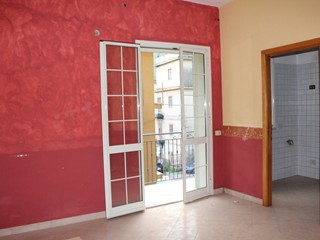 Bilocale in Vendita a Belmonte Mezzagno, 40'000€, 65 m²