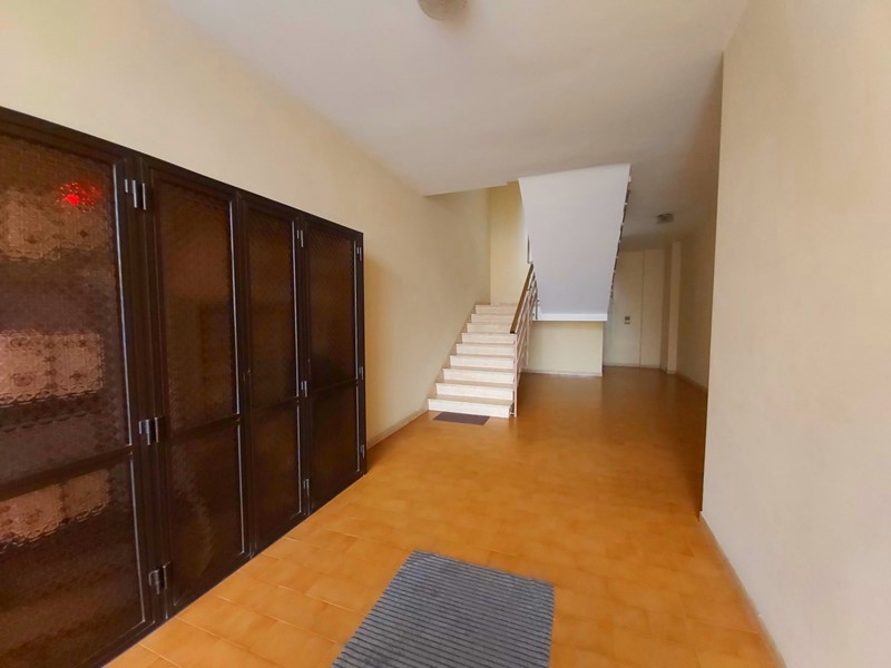 Appartamento in Vendita a Città della Pieve, zona PÃ² Bandino, 80'000€, 90 m², con Box