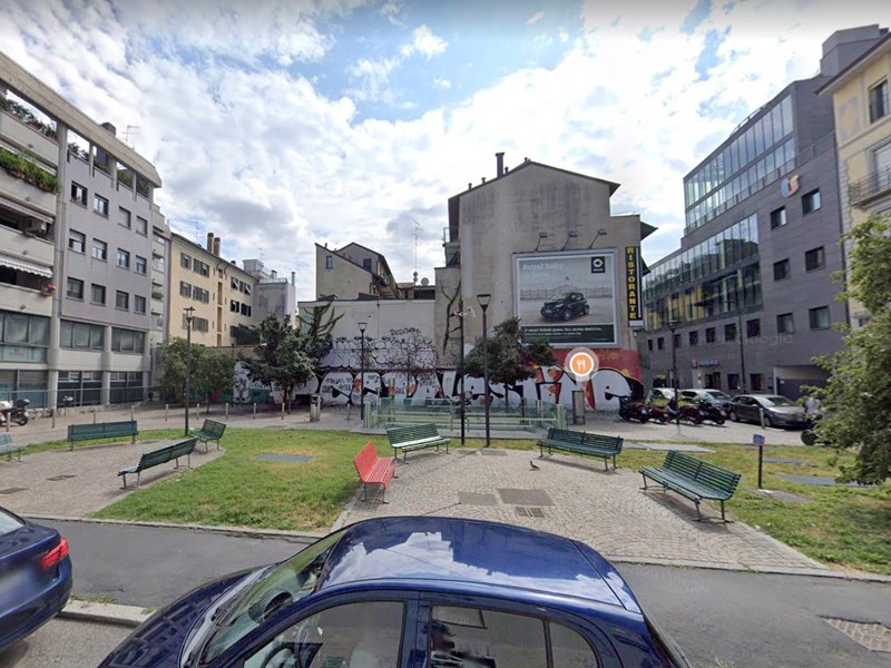 Box in Vendita a Milano, zona CENTRALE, 21'000€, 14 m²