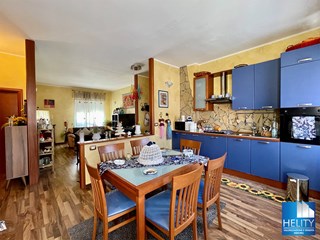 Trilocale in Vendita a Catanzaro, zona LOCALITà FORTUNA, 89'000&euro;, 81 m², arredato