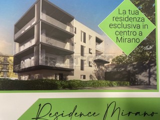 Quadrilocale in Vendita a Mirano, 450'000€, 153 m², con Box