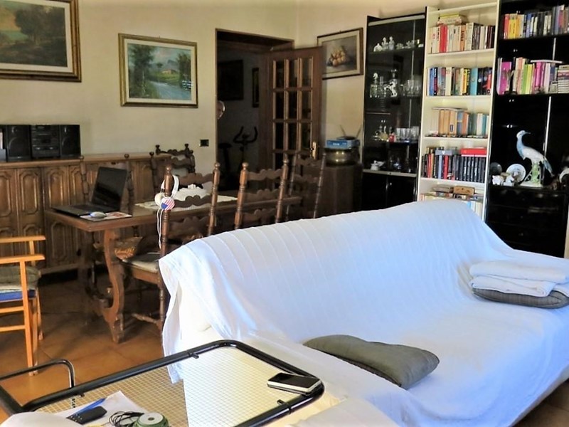 Quadrilocale in Vendita a Massa, zona Marina di Massa, 290'000€, 90 m²