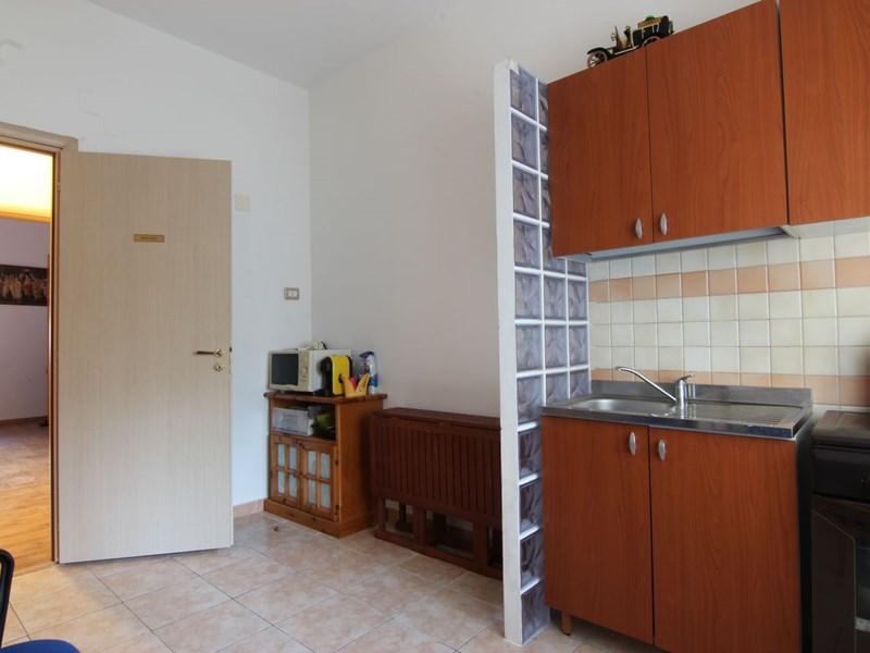 Trilocale in Vendita a Siracusa, zona viale Teracati, 98'000&euro;, 97 m²