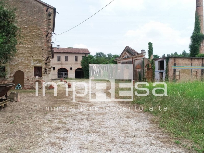 Terreno edificabile in Vendita a Treviso, zona S. Antonino, 2'180'000€, 18272 m²