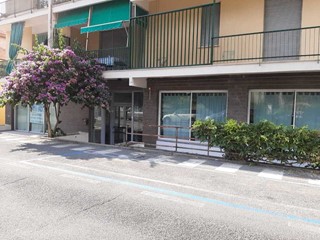 Capannone in Affitto a Lavagna, zona Cavi Borgo, 1'000€, 150 m²