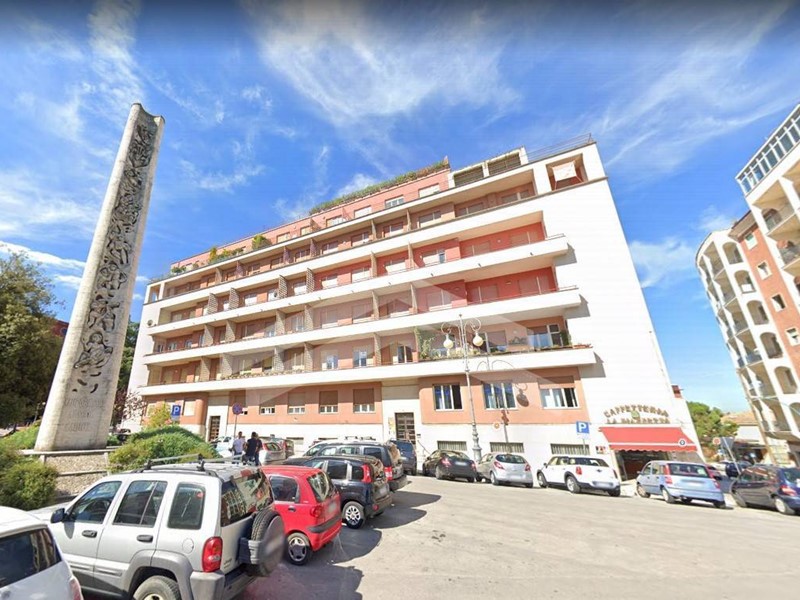 Quadrilocale in Vendita a Campobasso, zona Centro, 150'000€, 130 m²