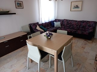 Quadrilocale in Affitto a Ravenna, zona Lido Di Savio, 650€, 100 m², arredato