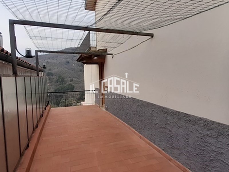 Casa Indipendente in Vendita a Reggello, zona Pian di Melosa, 140'000€, 100 m², con Box