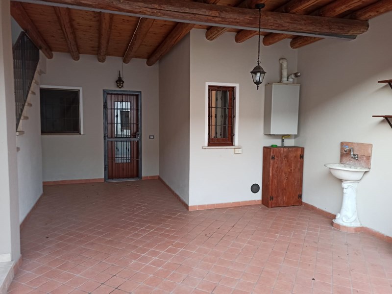Casa di corte in Vendita a Villachiara, zona Villabuona, 60'000€, 50 m²