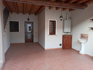Casa di corte in Vendita a Villachiara, zona Villabuona, 60'000€, 50 m²