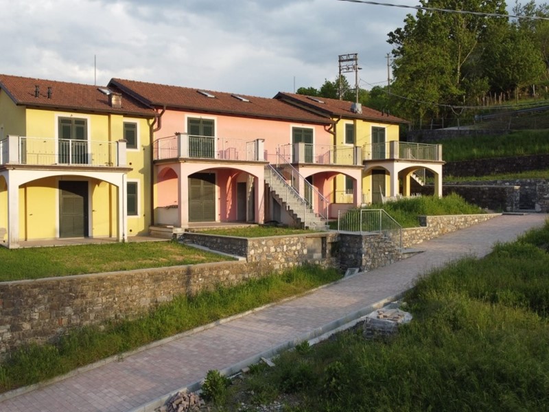 Quadrilocale in Vendita a Varese Ligure, zona collina o nel verde, 120'000€, 60 m²