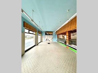 Immobile commerciale in Affitto a Altavilla Vicentina, zona altavilla vicentina, 140 m²